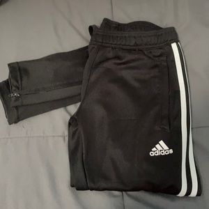 women's adidas joggers